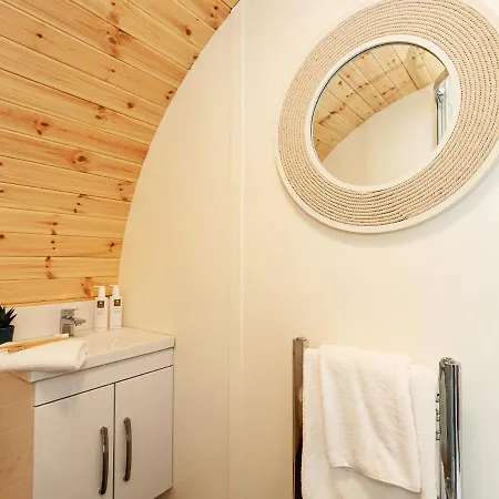 Holiday home Longlands