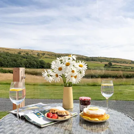 Longlands * Cartmel